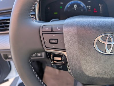 2026 Toyota Camry SE AWD