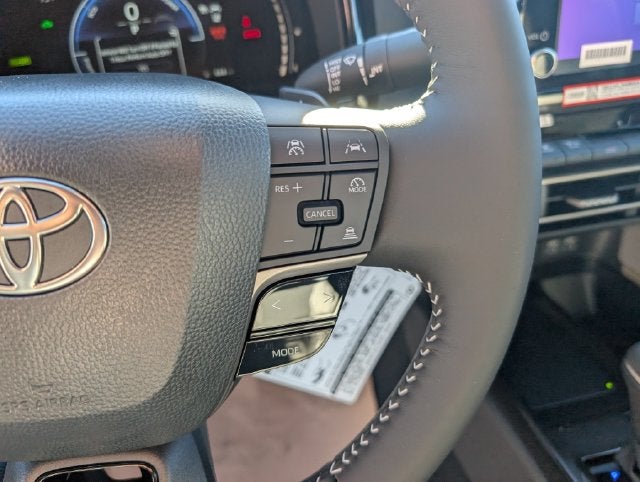 2026 Toyota Camry SE AWD