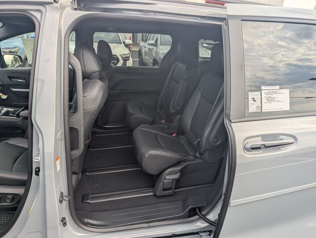 2026 Toyota Sienna Woodland Edition