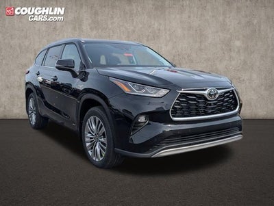 2026 Toyota Highlander Hybrid Platinum