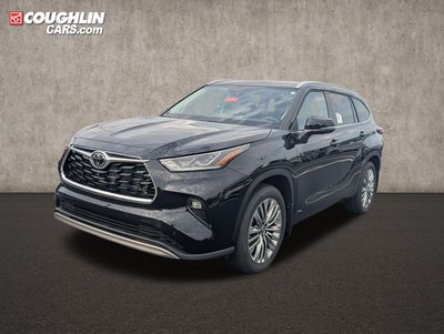 2026 Toyota Highlander Hybrid Platinum