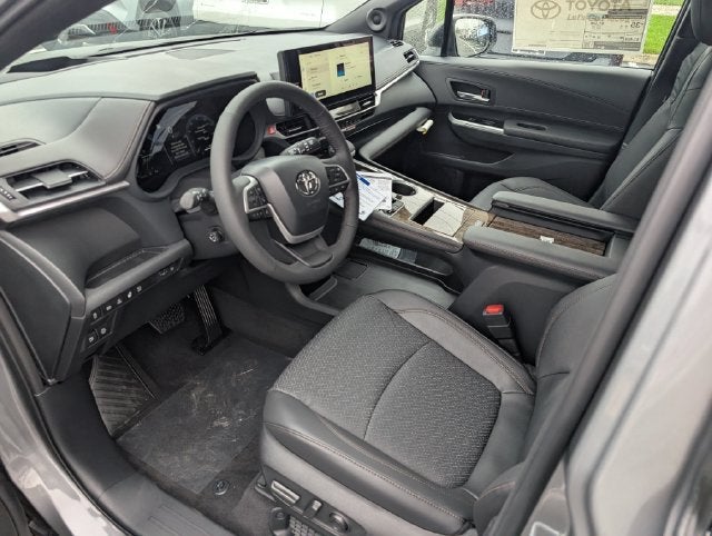 2026 Toyota Sienna Platinum