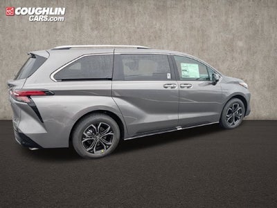 2026 Toyota Sienna Platinum