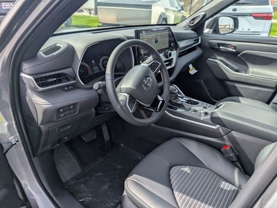 2026 Toyota Highlander XSE