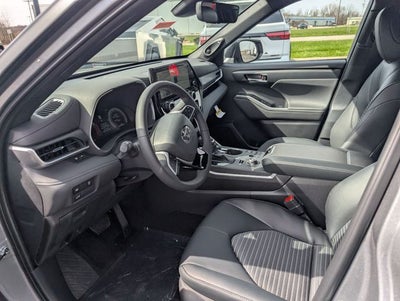 2026 Toyota Highlander XSE