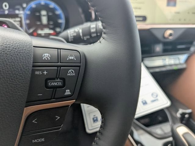 2026 Toyota Toyota Crown Signia Limited