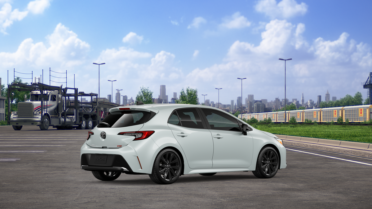 2026 Toyota Corolla Hatchback XSE