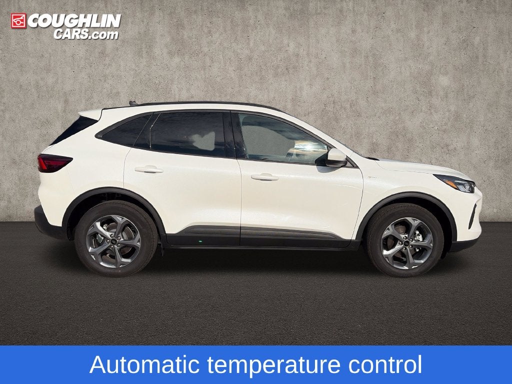 2026 Ford Escape Hybrid ST-Line Select