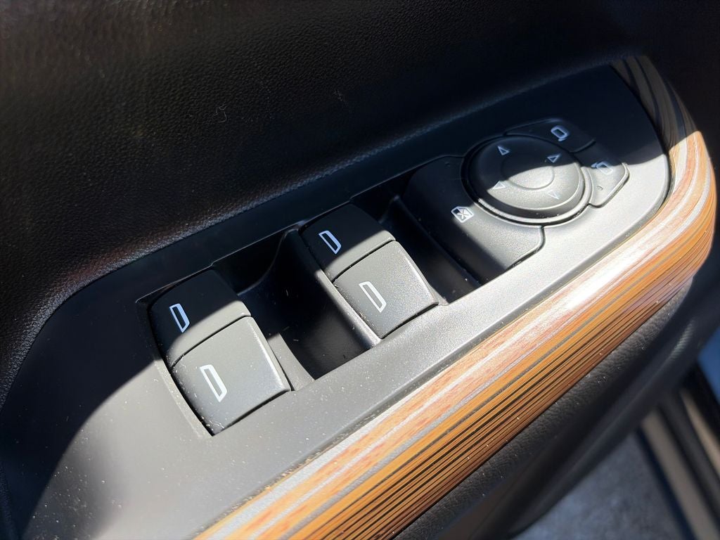 2017 GMC Acadia SLE-1