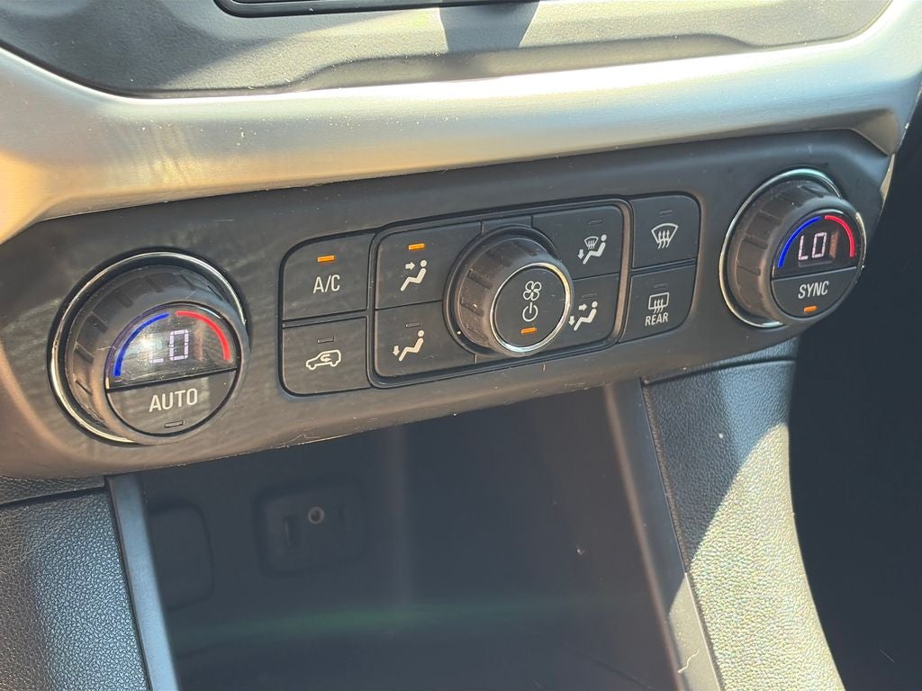 2017 GMC Acadia SLE-1