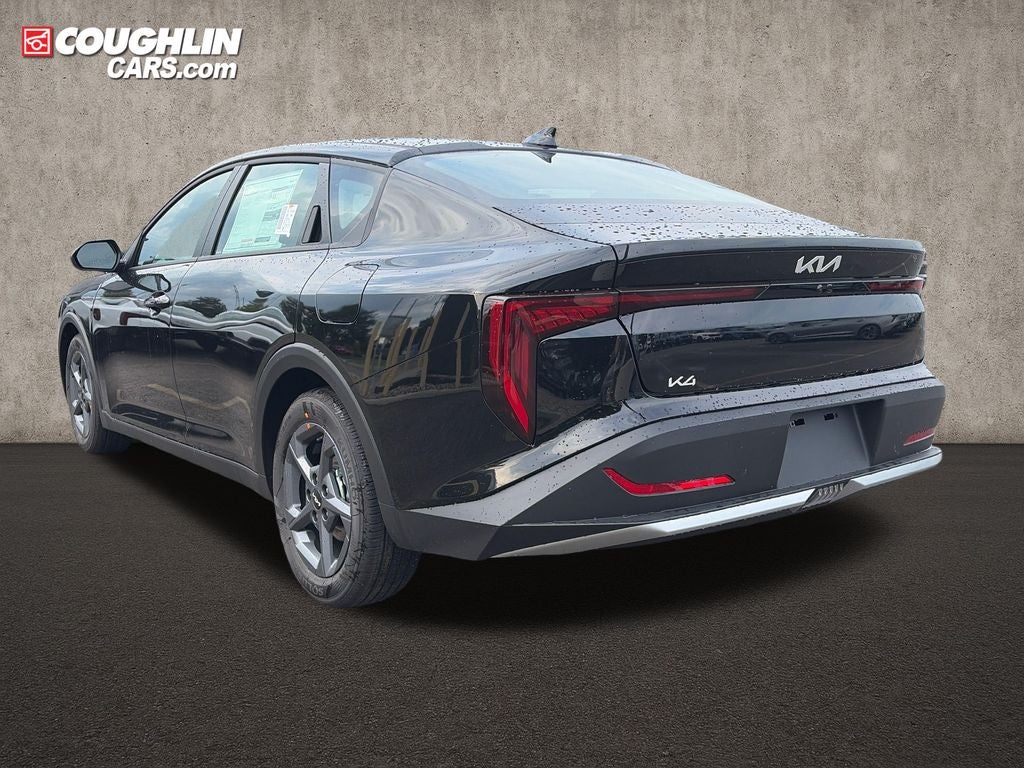 2026 Kia K4 LXS