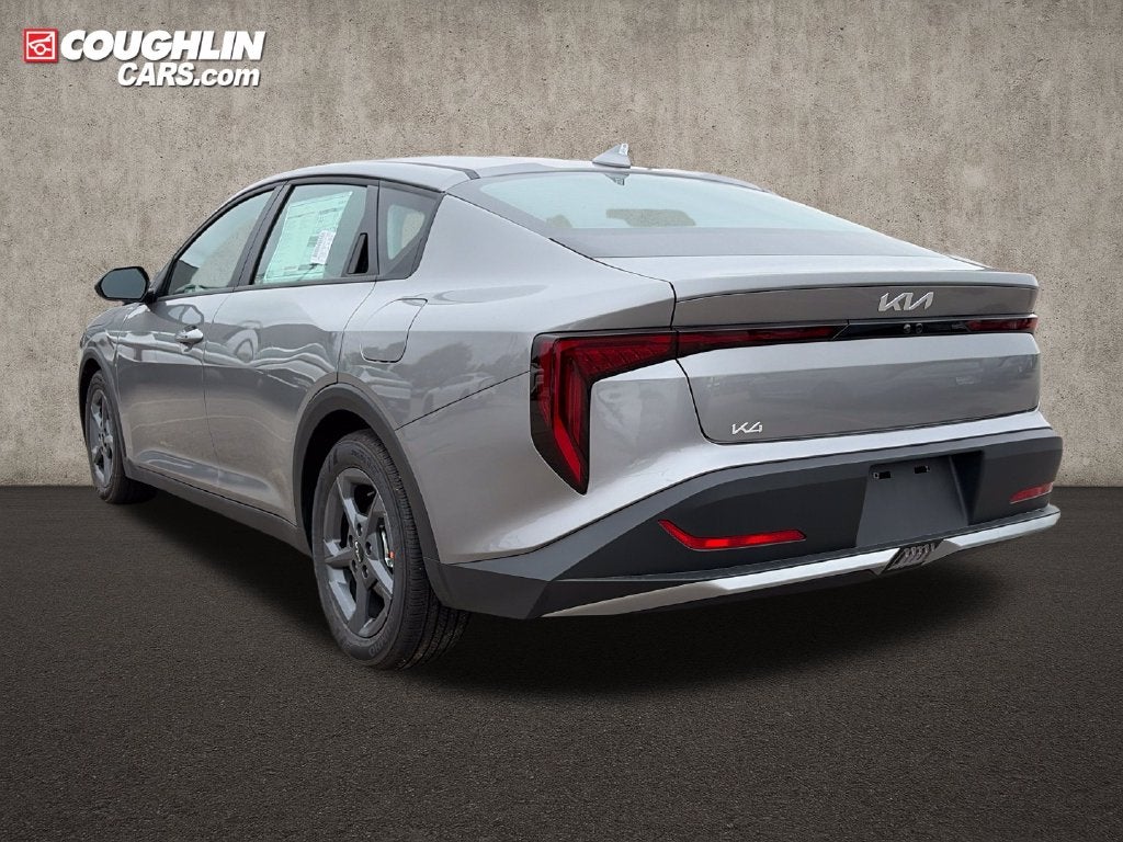 2026 Kia K4 LXS