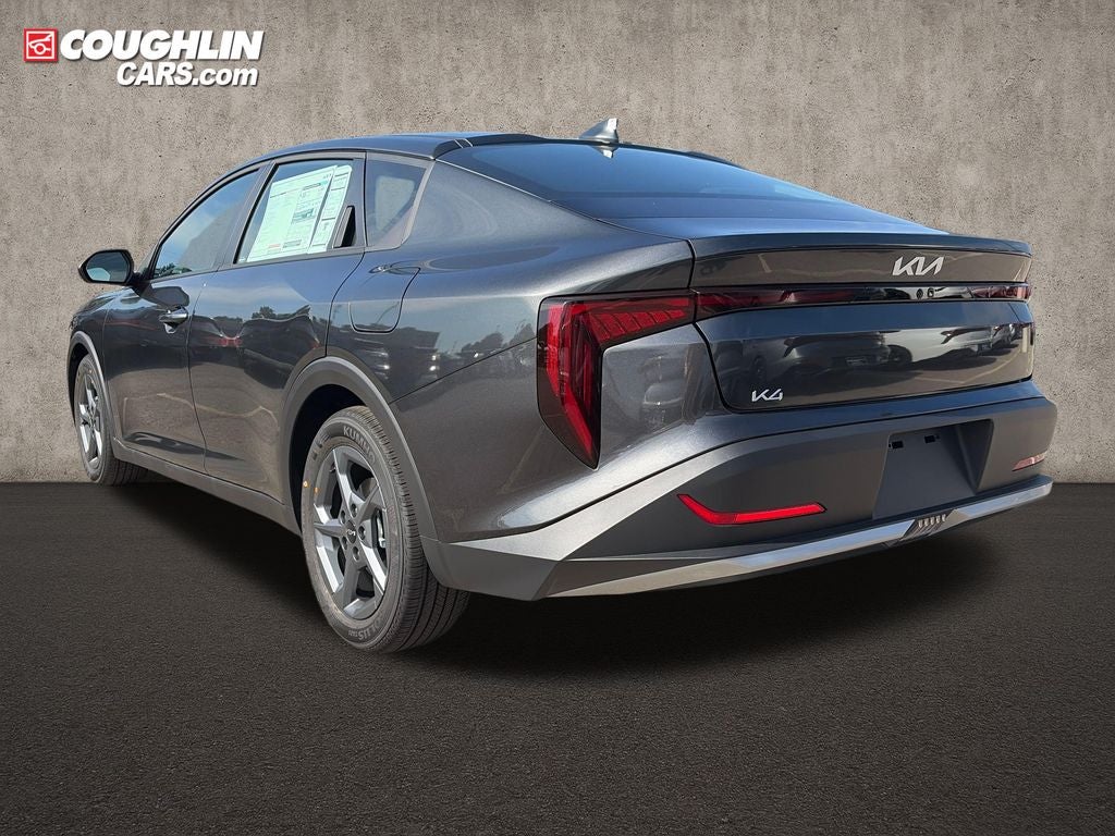 2026 Kia K4 LXS