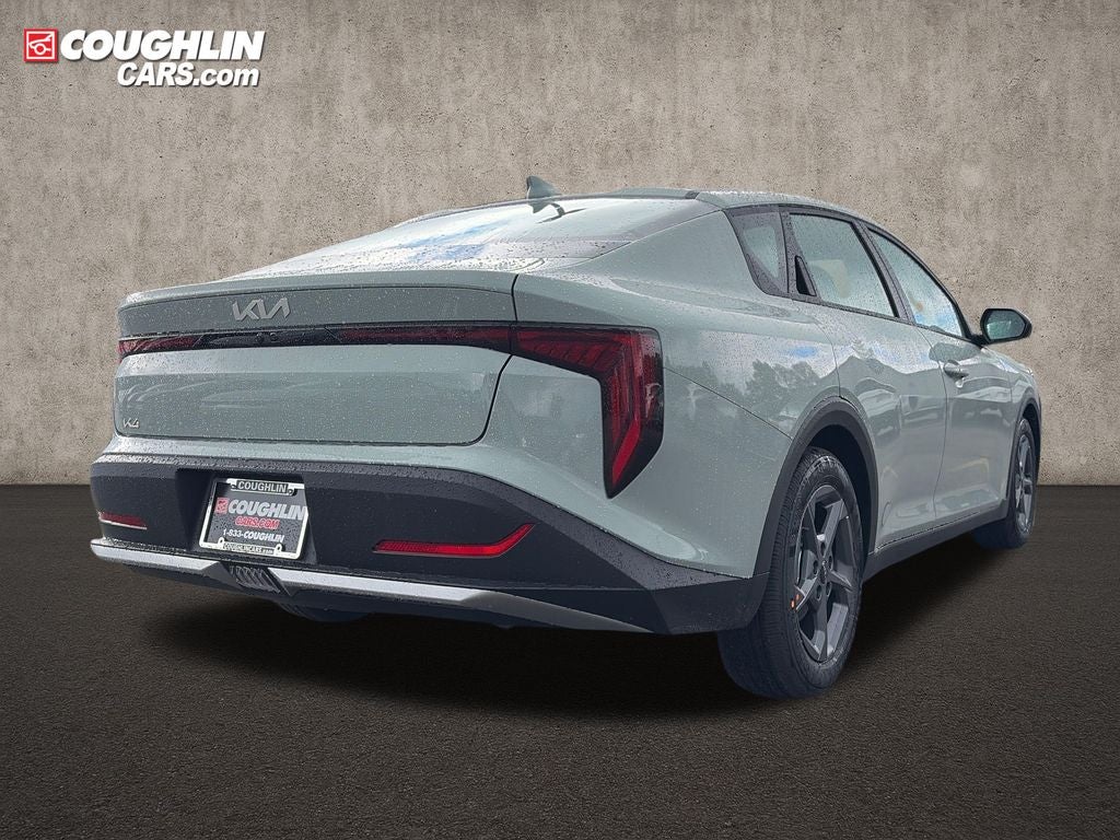 2026 Kia K4 LXS