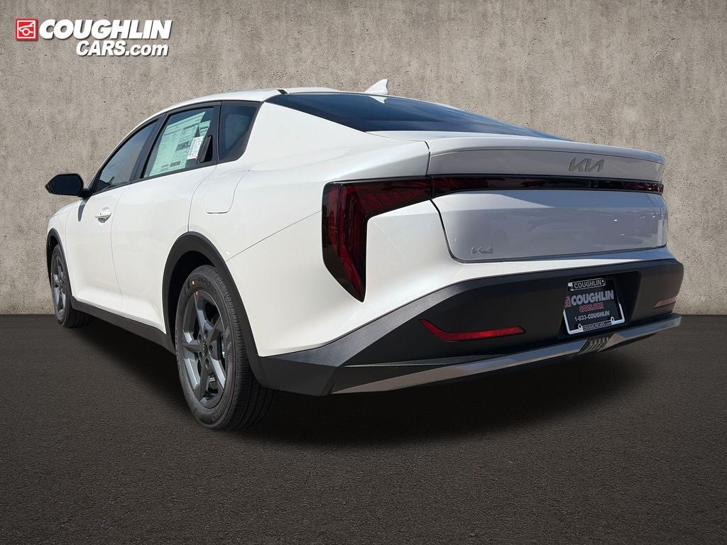 2026 Kia K4 LXS