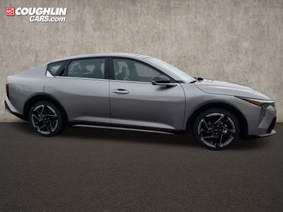 2025 Kia K4 GT-Line