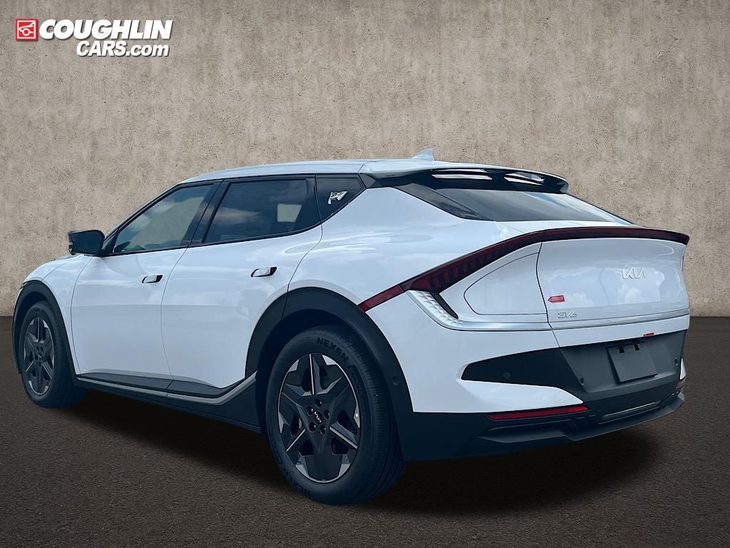 2025 Kia EV6 Light