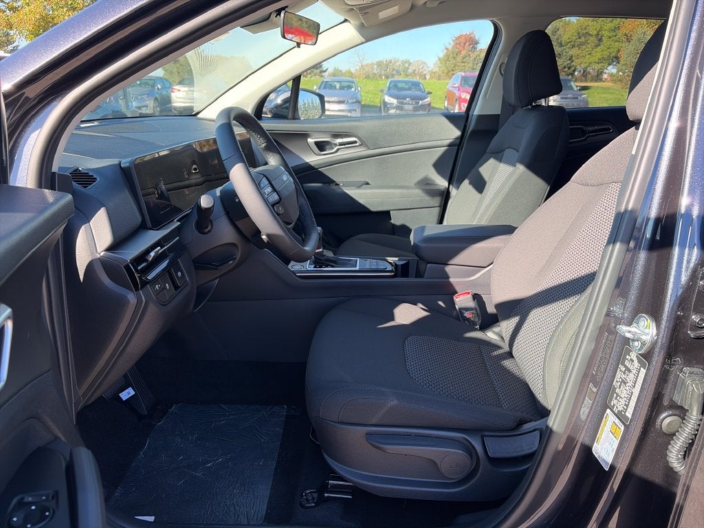 2027 Kia Sportage LX