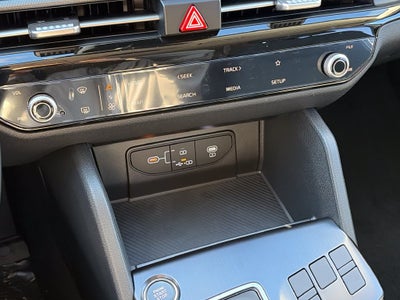 2027 Kia Sportage LX