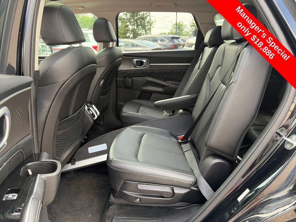 2022 Kia Sorento SX