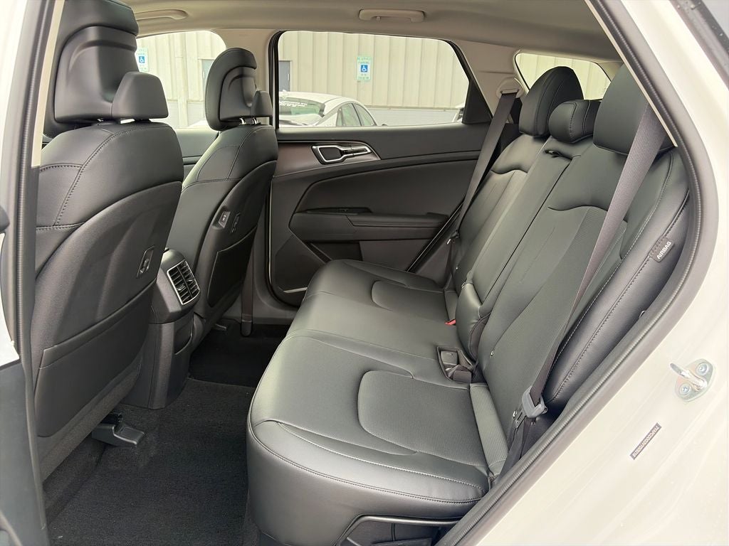 2027 Kia Sportage Hybrid EX