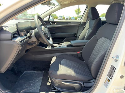 2026 Kia K5 LXS