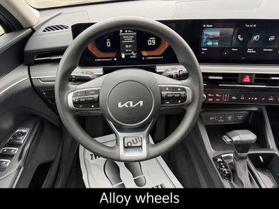2025 Kia K5 LXS