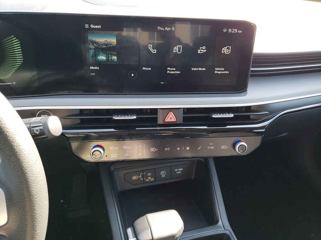 2025 Kia K5 LXS