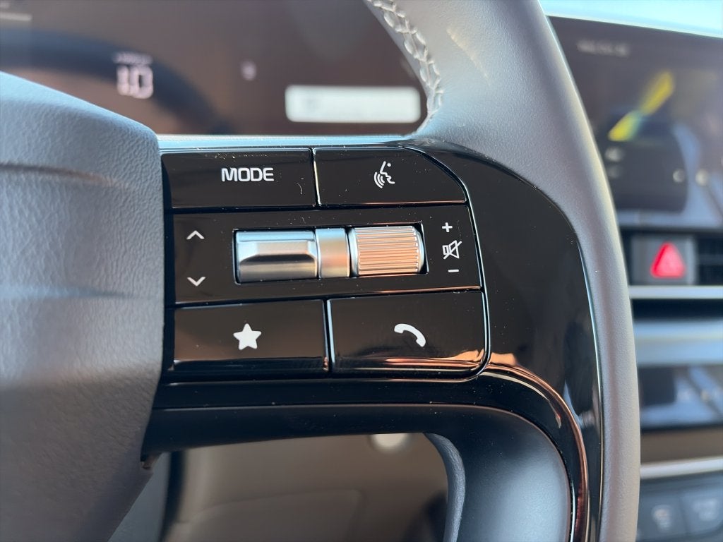 2027 Kia Carnival LXS