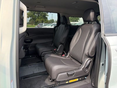 2027 Kia Carnival EX