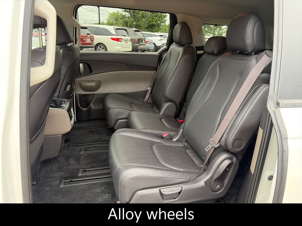 2025 Kia Carnival Hybrid EX