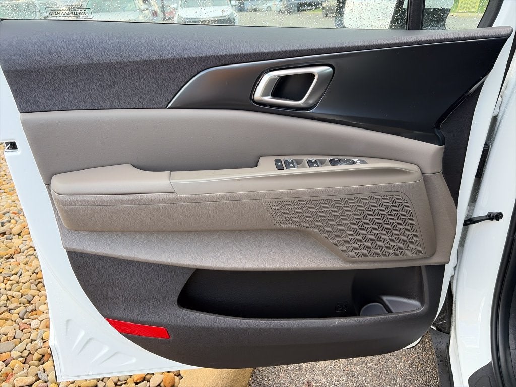 2027 Kia Carnival Hybrid EX