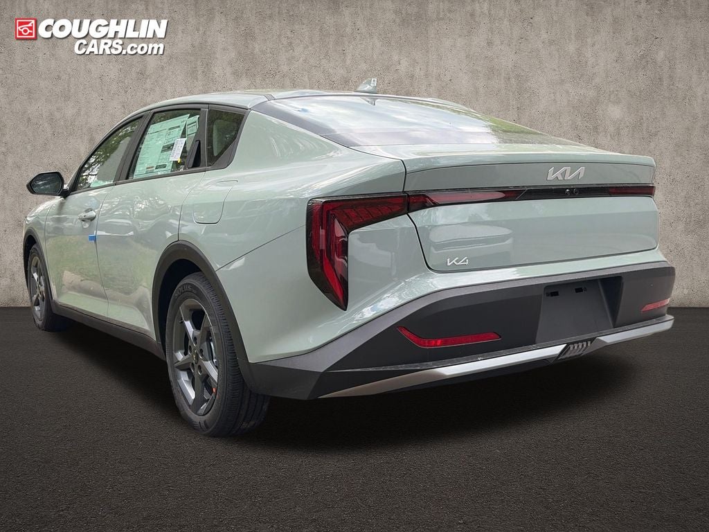 2026 Kia K4 LXS