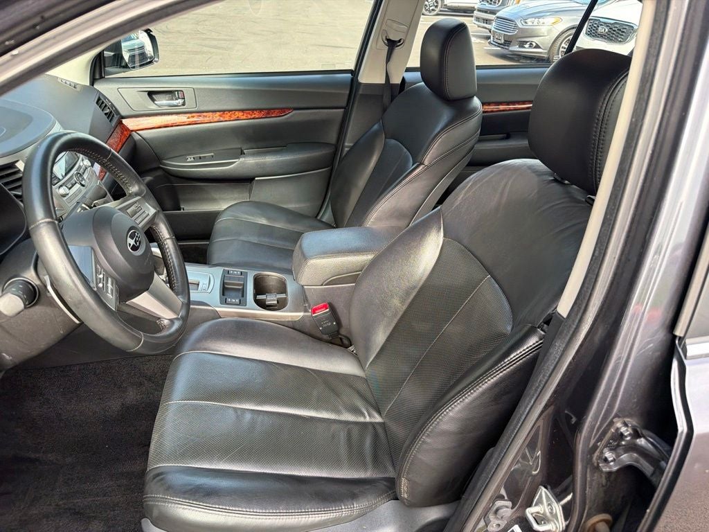 2011 Subaru Legacy 3.6R Limited