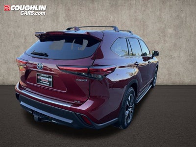 2021 Toyota Highlander Hybrid XLE