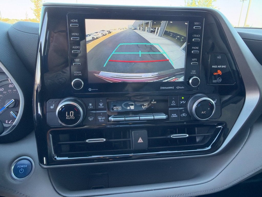 2021 Toyota Highlander Hybrid XLE