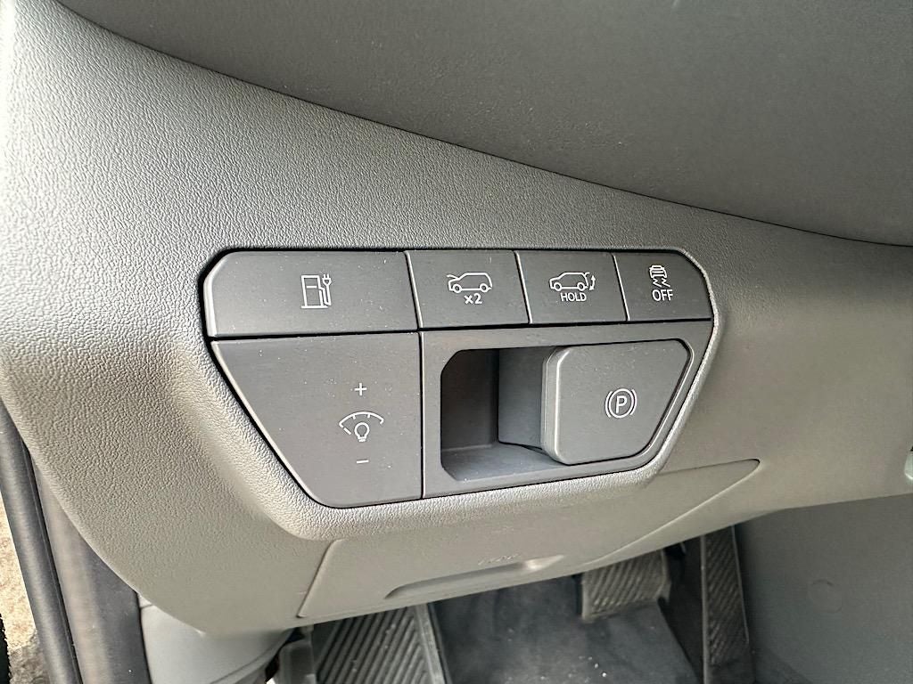 2026 Kia EV9 Light Long Range