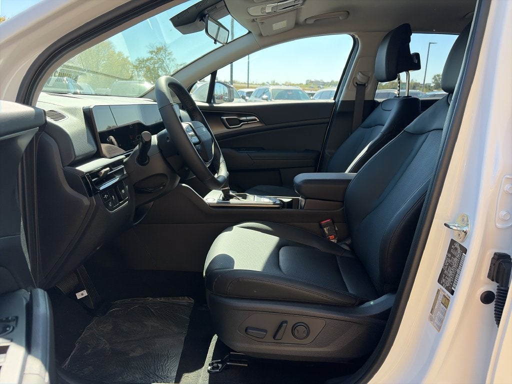 2027 Kia Sportage EX