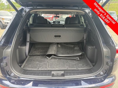 2022 Mitsubishi Outlander Base