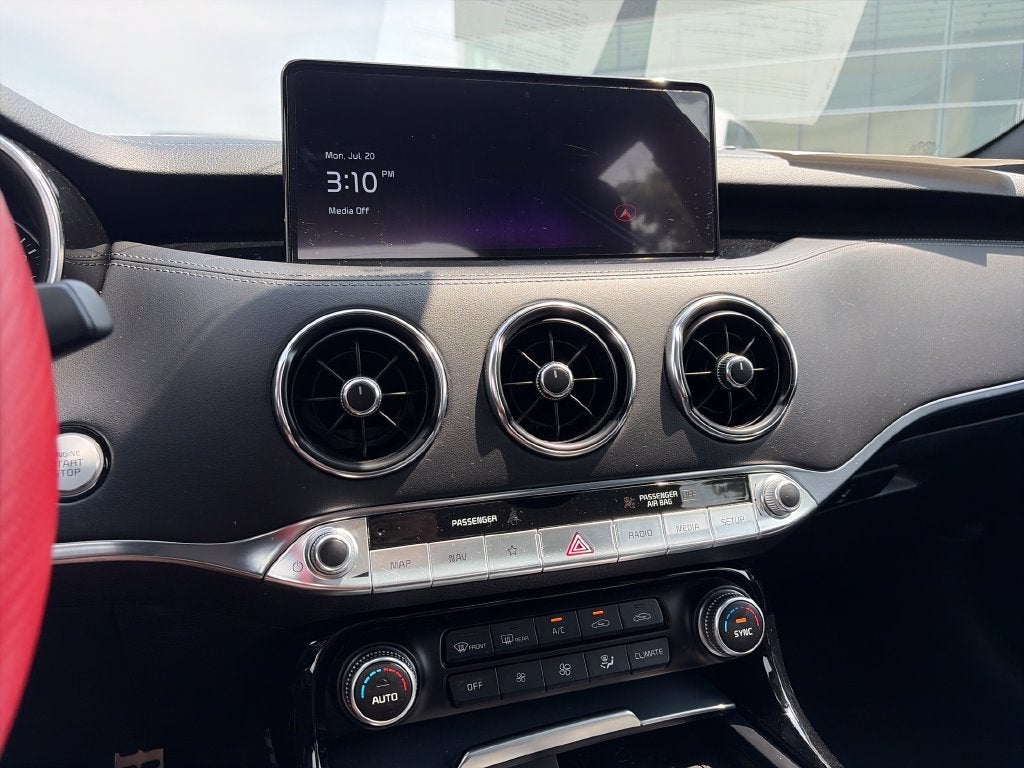2023 Kia Stinger GT2