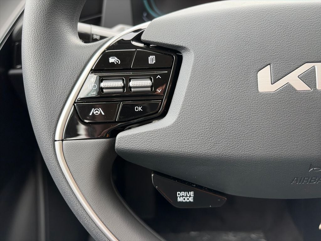 2026 Kia Niro LX