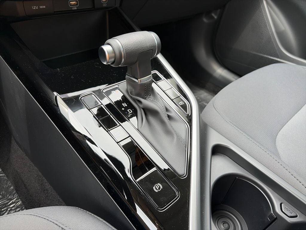 2026 Kia Niro LX