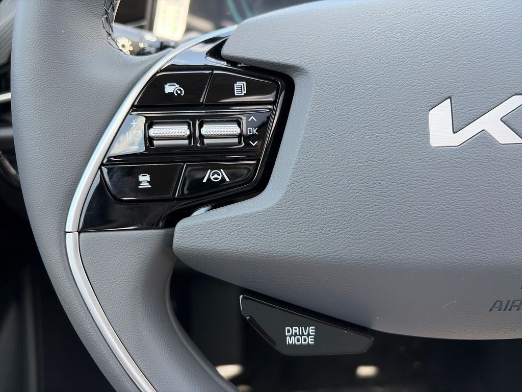 2026 Kia Niro SX