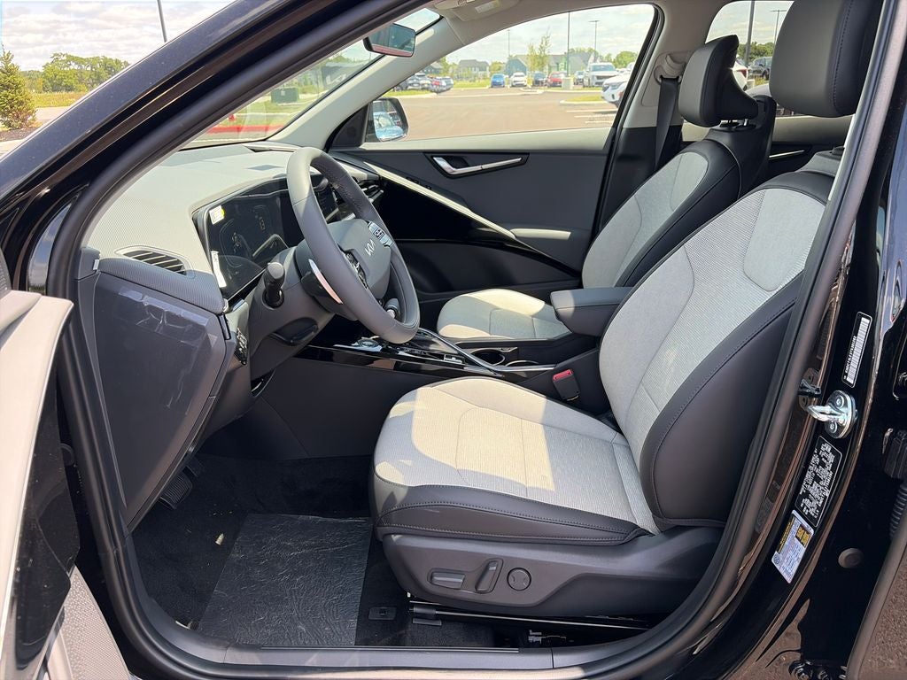 2026 Kia Niro SX