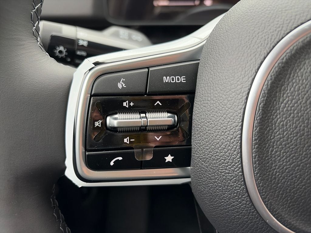 2026 Kia Carnival Base