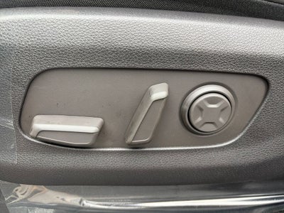 2026 Kia Carnival Base