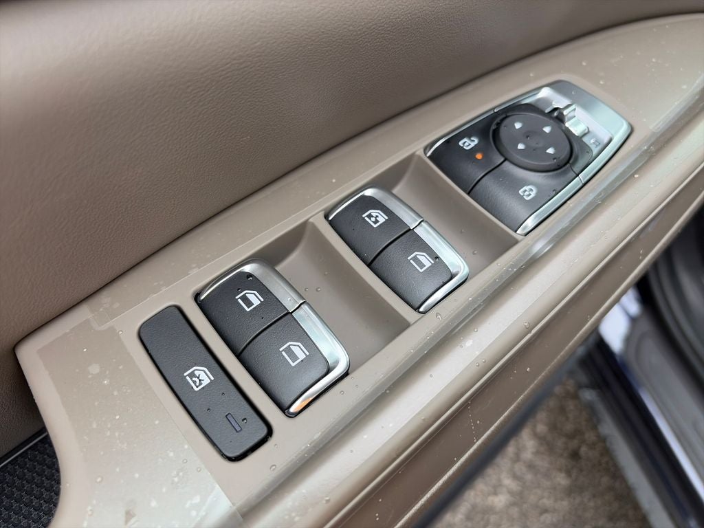 2026 Kia Carnival Base