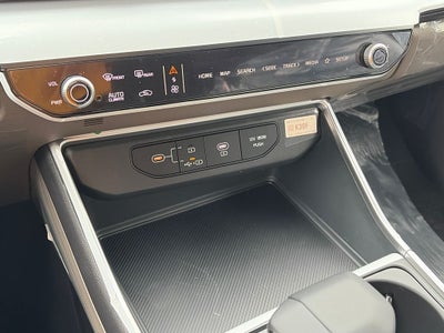 2026 Kia Carnival Base