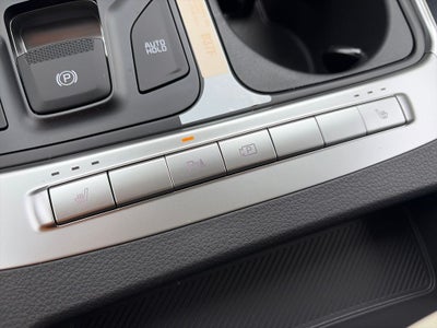 2026 Kia Carnival Base