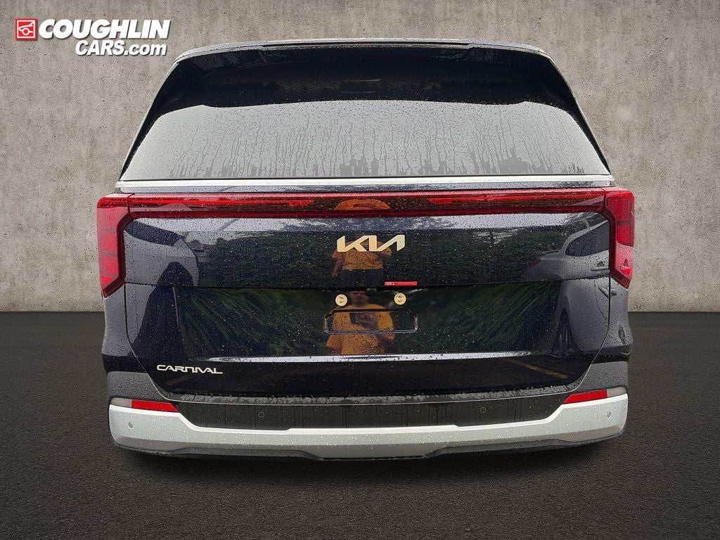 2026 Kia Carnival Base